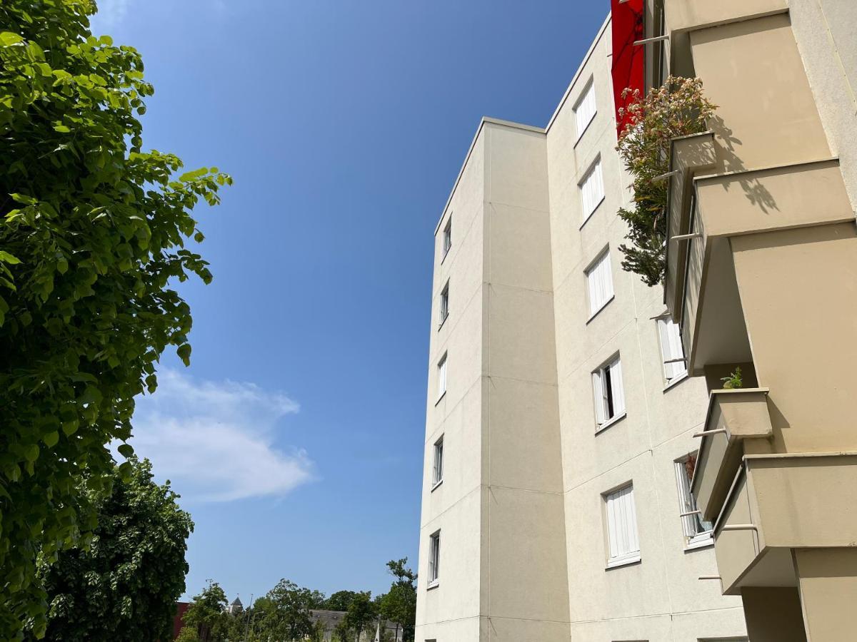 Les Rives Remoises Apartamento Reims Exterior foto