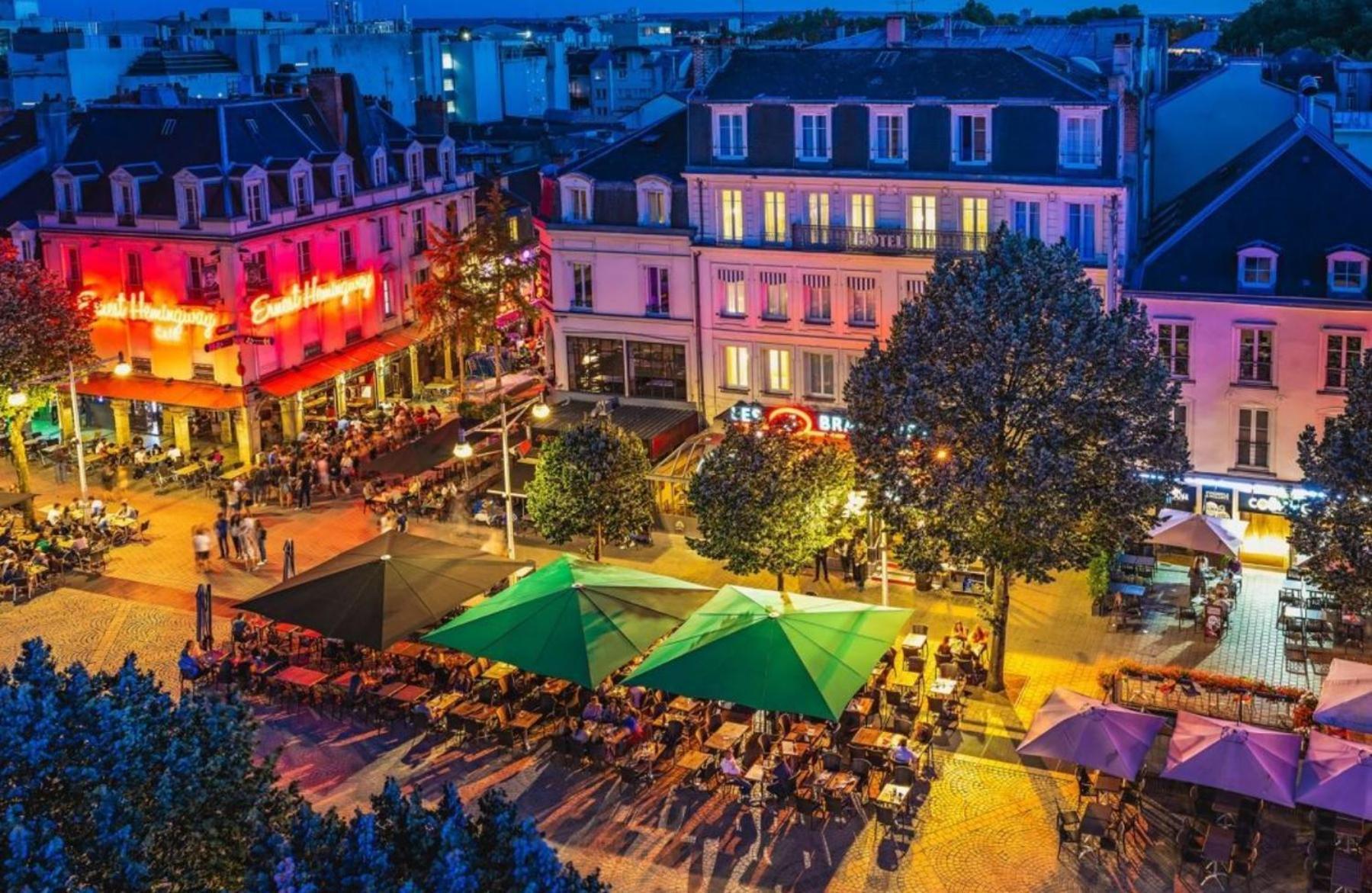 Les Rives Remoises Apartamento Reims Exterior foto